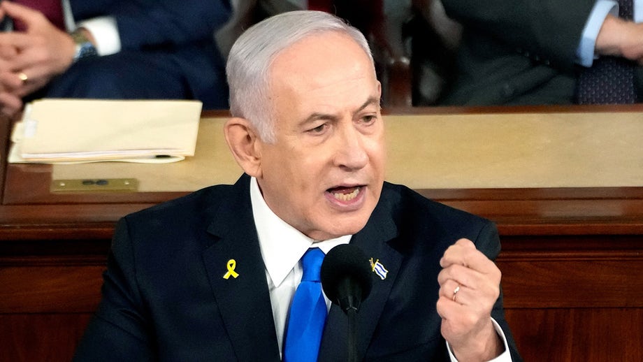 Liberal columnist says he'd rather get rid of Israeli PM Benjamin Netanyahu than Hamas